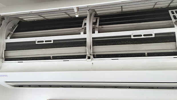 山梨片付け110番 家庭用壁掛タイプ(簡易清掃)クリーニング